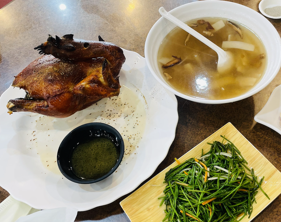 截圖-2025-08-29-晚上8.55.33 【新竹縣美食推薦】穹林甕窯雞|外皮金黃酥脆、肉質鮮嫩多汁的必吃招牌